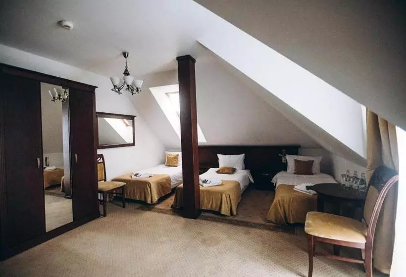 Hotell Dworek Magnat