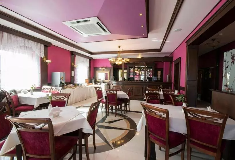 Hotell Dworek Magnat