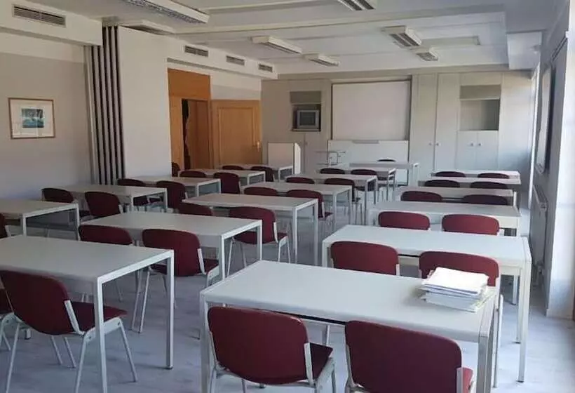 ホテル Gutshof Wolfgangsee Resort & Event