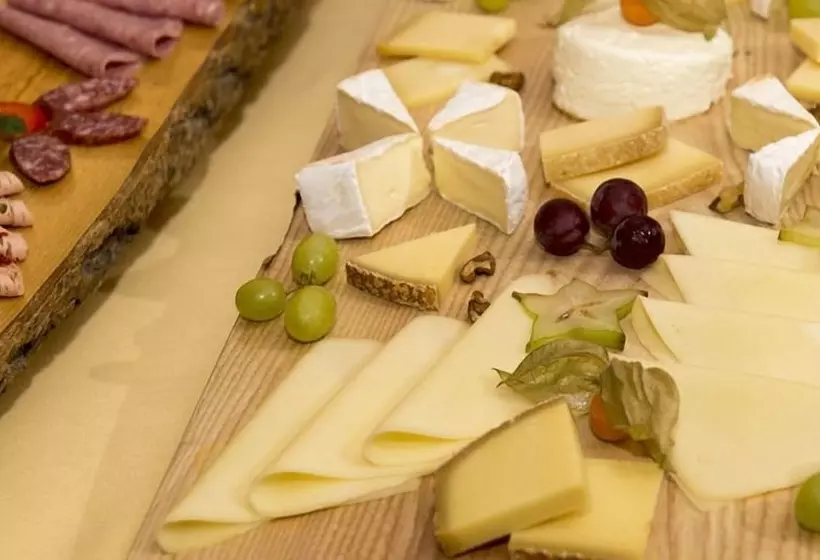 ホテル Gutshof Wolfgangsee Resort & Event