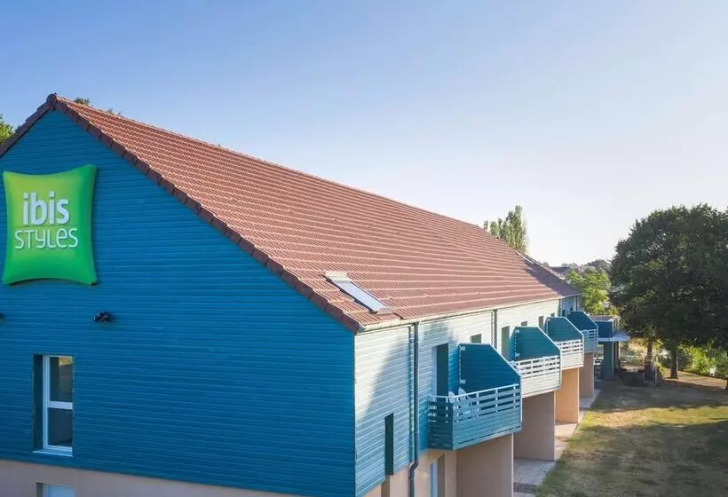 Отель Ibis Styles Bourbon Lancy