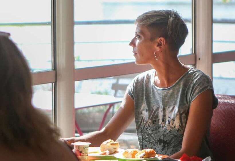 فندق Ibis Styles Bourbon Lancy