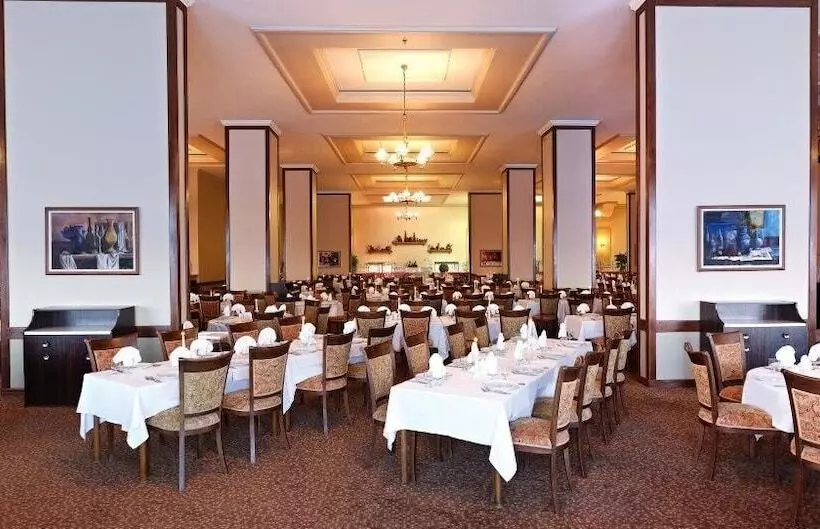 בית מלון כפרי Kaya Uludağ