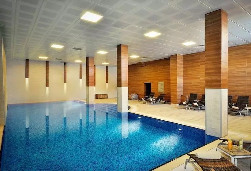 בית מלון כפרי Kaya Uludağ