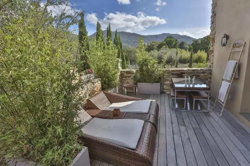 호텔 Hôtel La Dimora & Spa