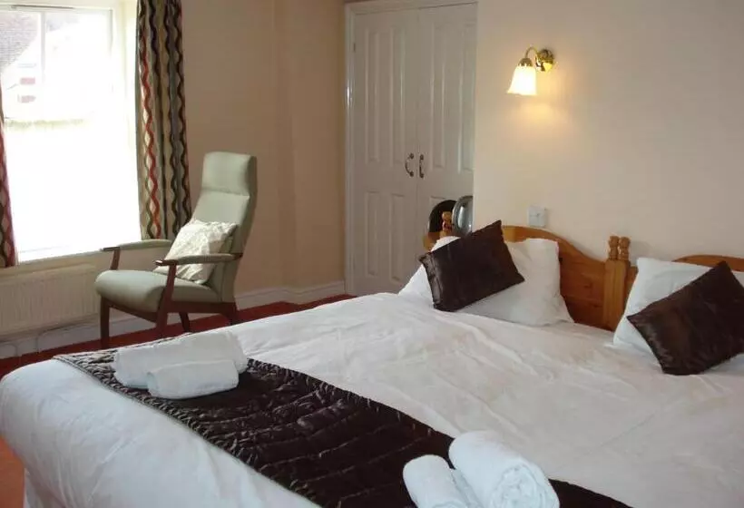 Отель Malt House