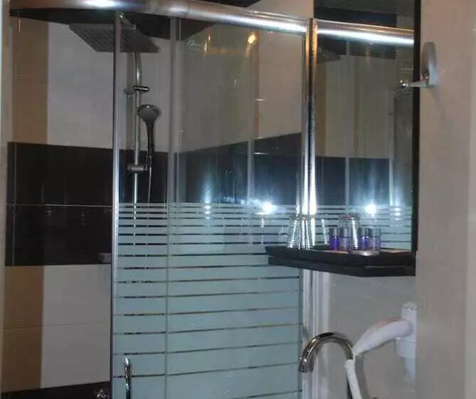 Hotel Mini