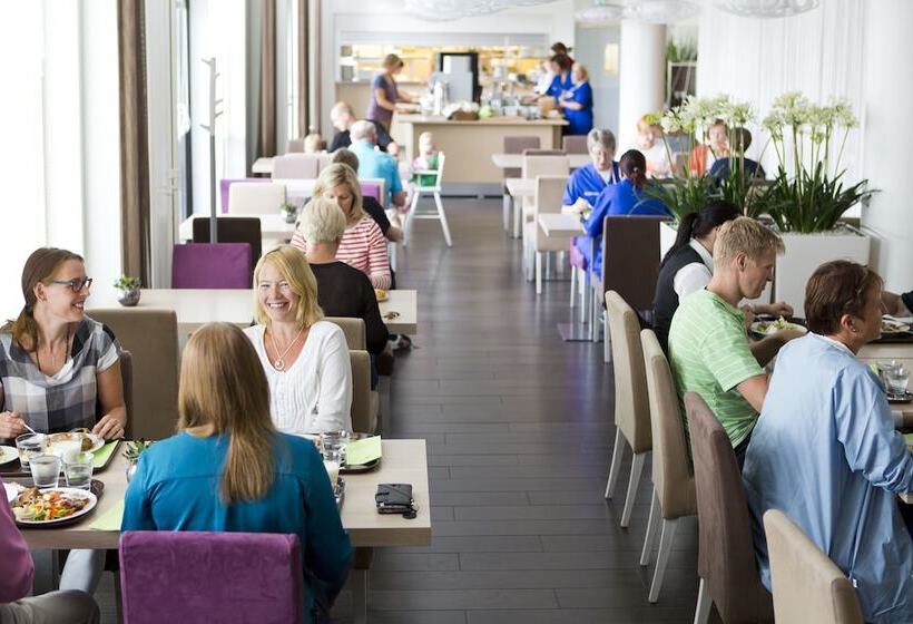 בית מלון כפרי Norlandia Tampere