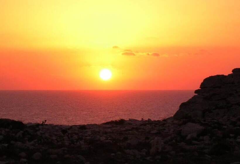 Oasis Hotel Residence & Resort