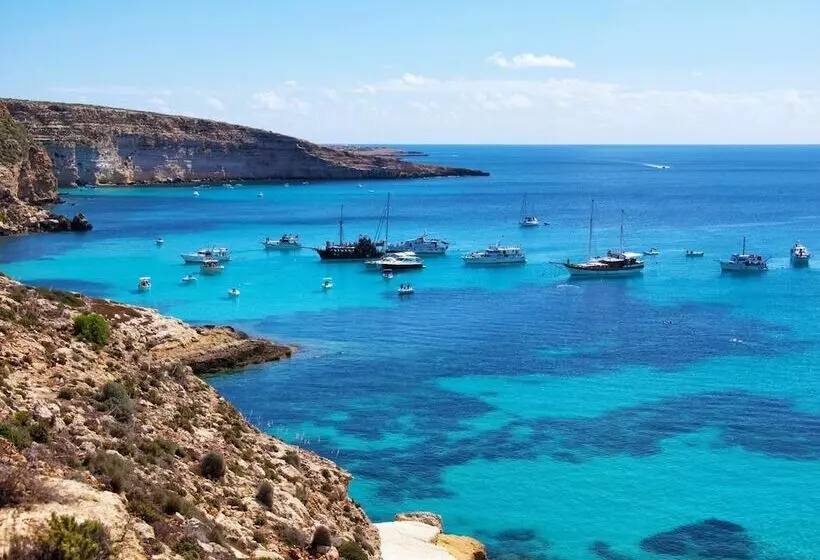 Oasis Hotel Residence & Resort