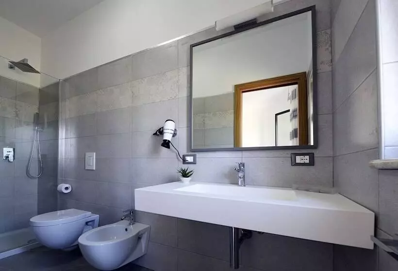 Oasis Hotel Residence & Resort