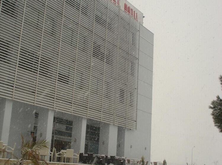 Отель Orty Airport