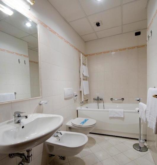 هتل Residence Dei Fiori