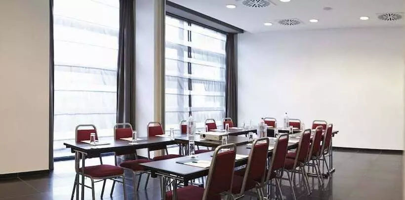 酒店 Rmh Modena Des Arts