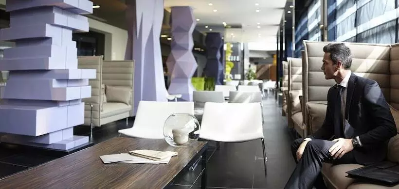 酒店 Rmh Modena Des Arts