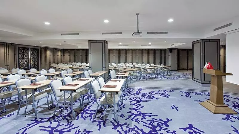 Sura Design Hotel & Suites