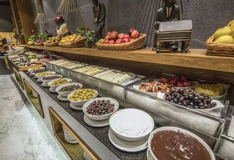 Отель The Elysium Taksim