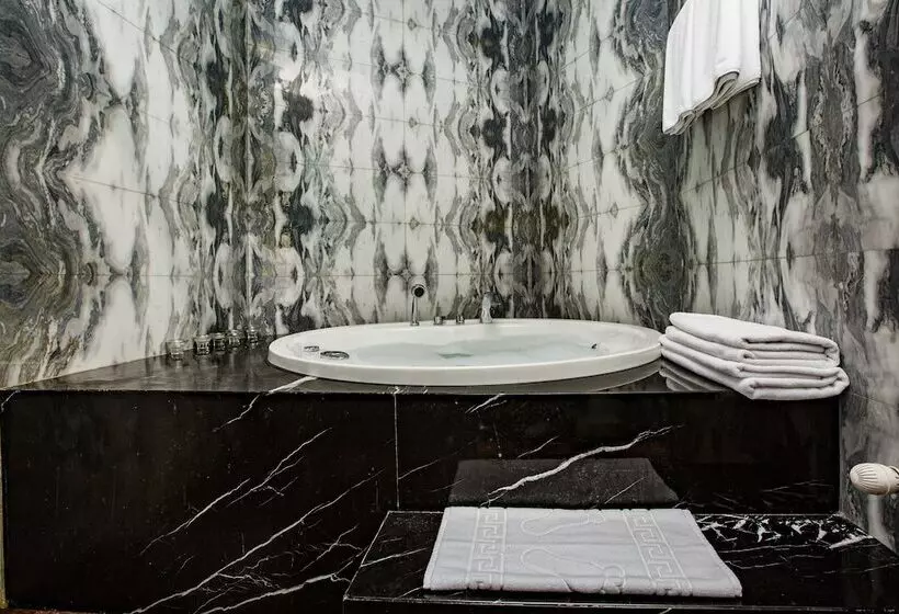 Отель The Elysium Taksim