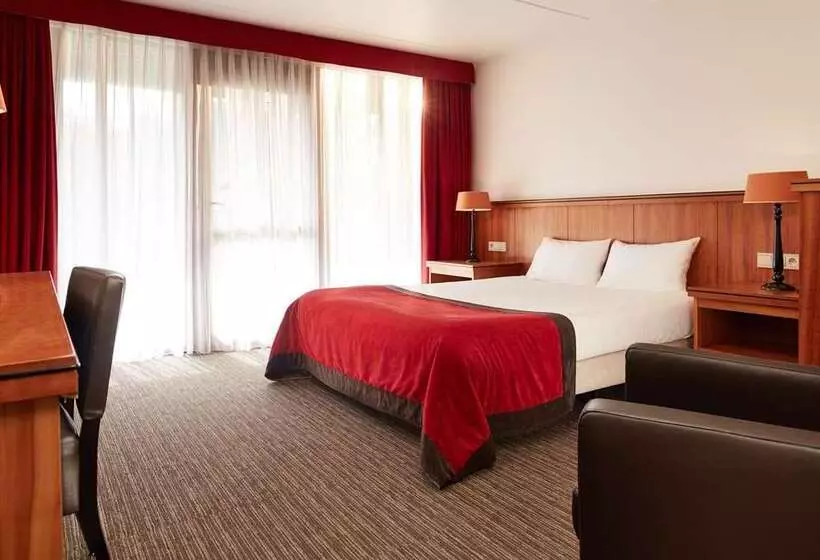 Van Der Valk Hotel Dennenhof