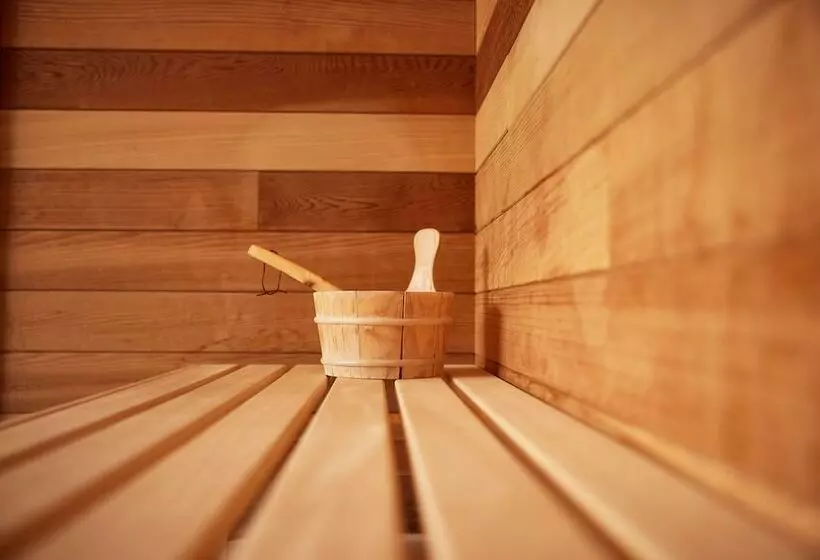 Van Der Valk Hotel Dennenhof