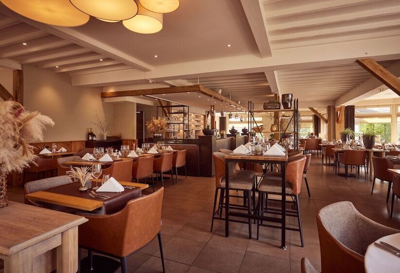 Van Der Valk Hotel Dennenhof