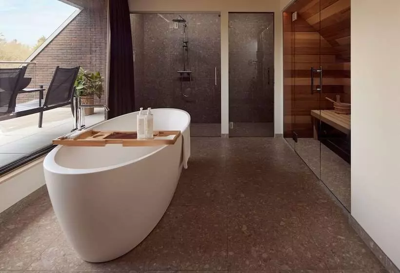 Van Der Valk Hotel Dennenhof