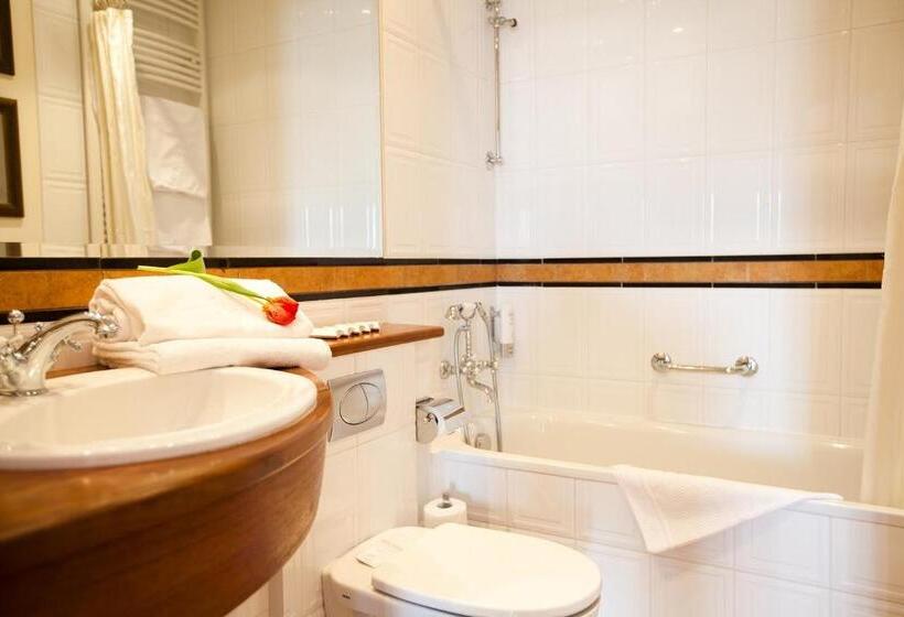 בית מלון כפרי Willa Lubicz