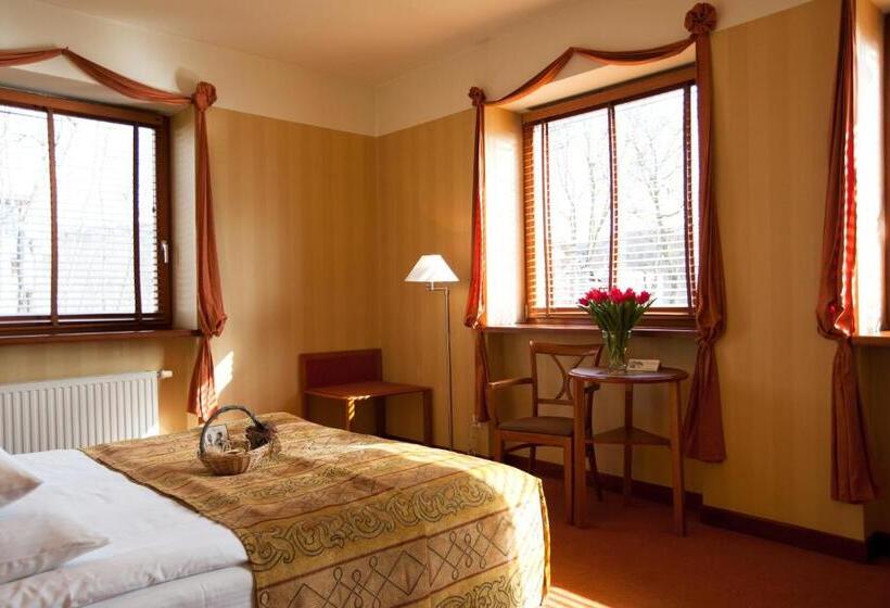 בית מלון כפרי Willa Lubicz