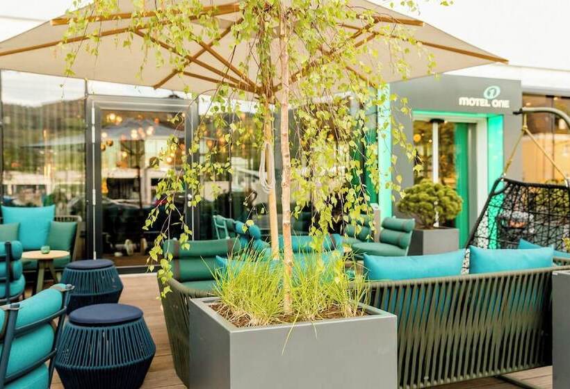 Motel One Salzburg Süd