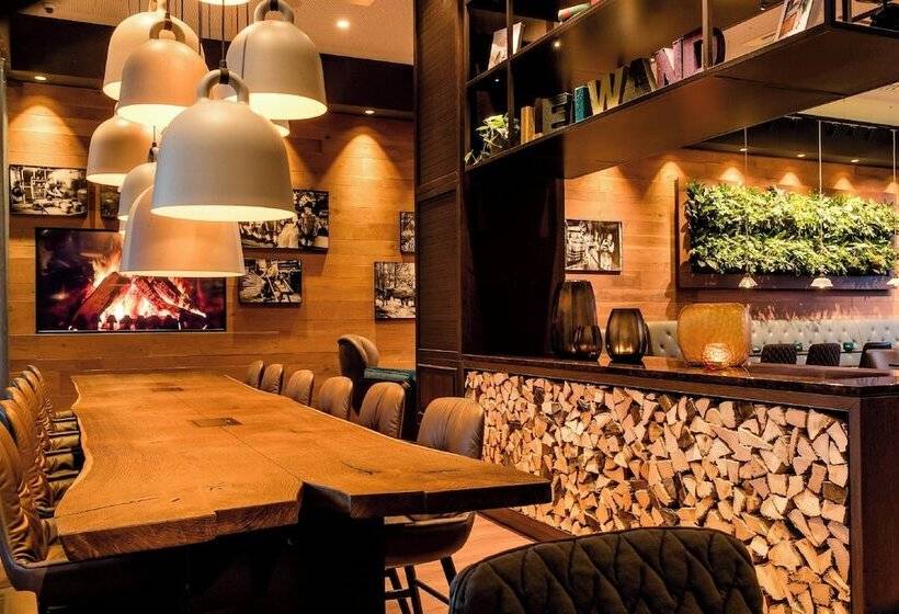 Motel One Salzburg Süd