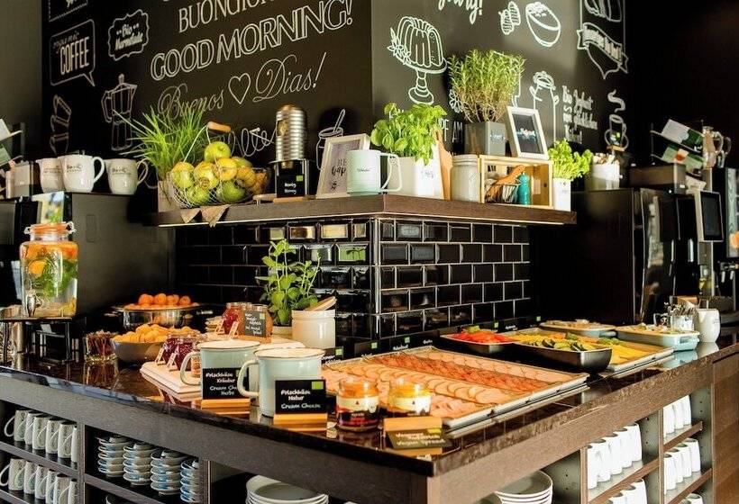 Motel One Salzburg Süd