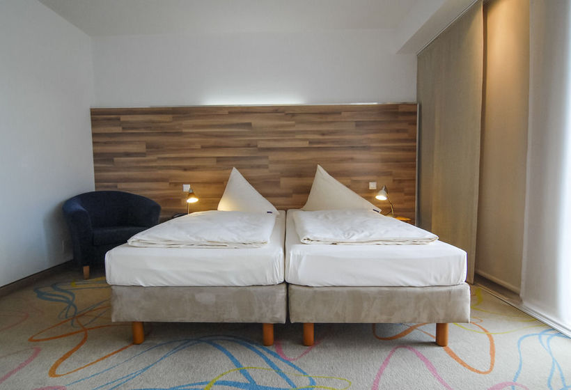 Отель Petul Apart  City Garden