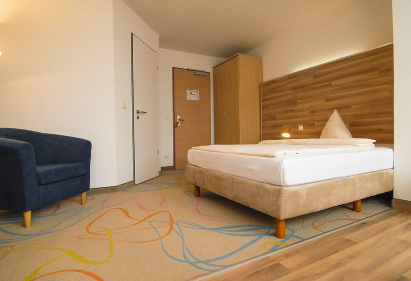 Отель Petul Apart  City Garden