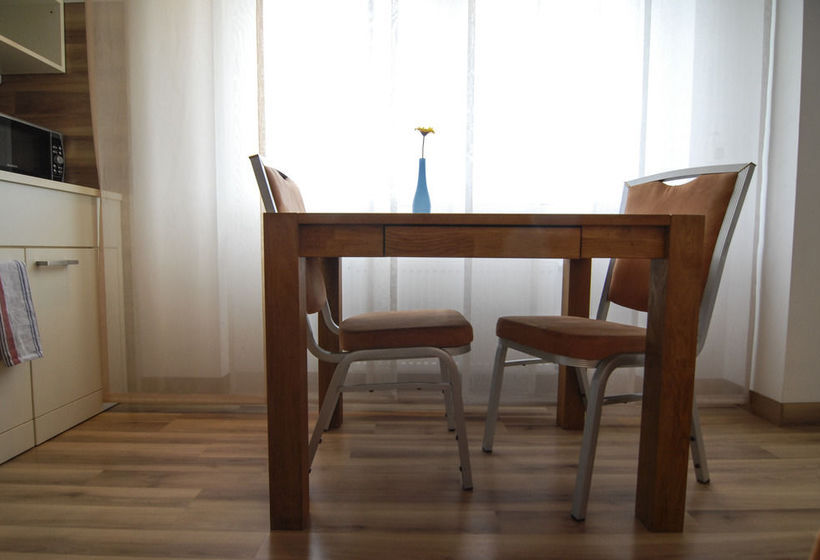 Отель Petul Apart  City Garden