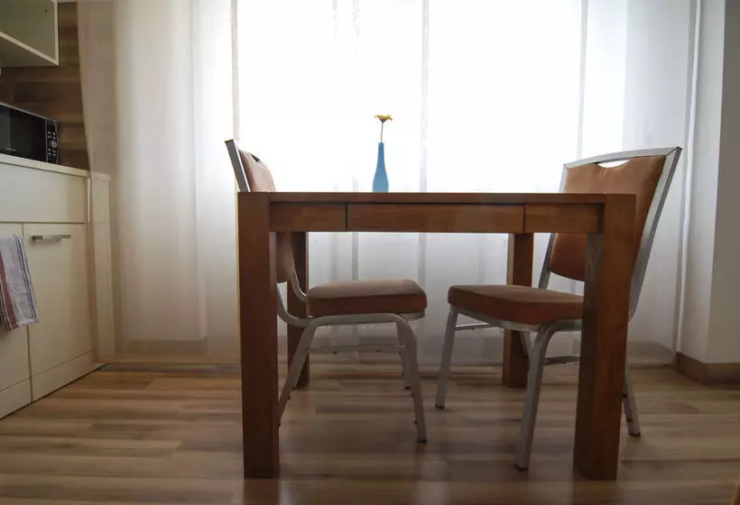 Отель Petul Apart City Garden