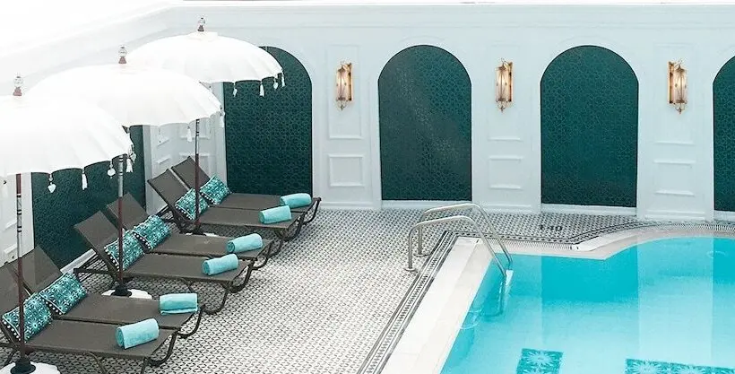 Sura Design Hotel & Suites