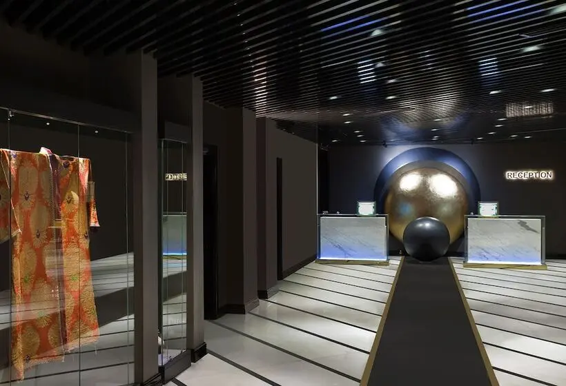 Sura Design Hotel & Suites