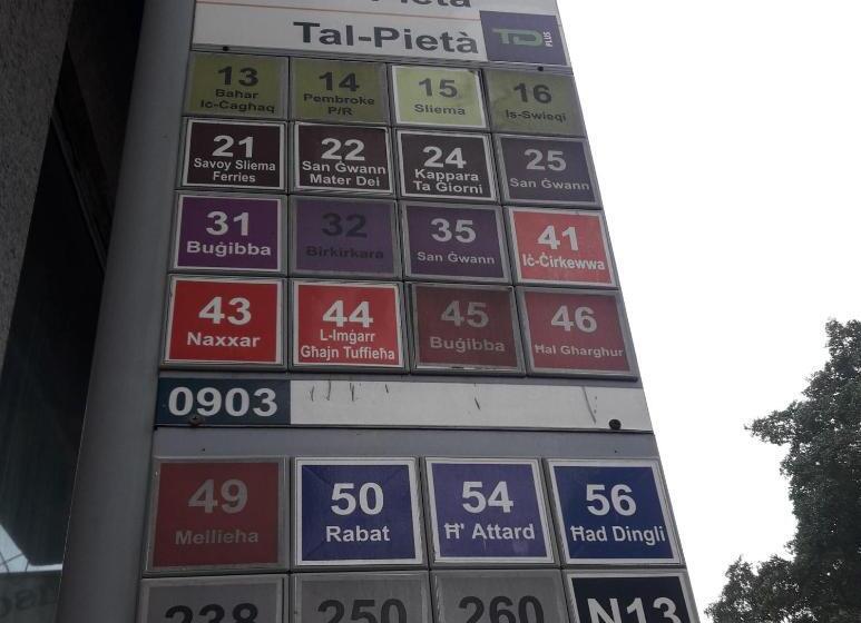 הוסטל Centre Point, Malta S Most Central