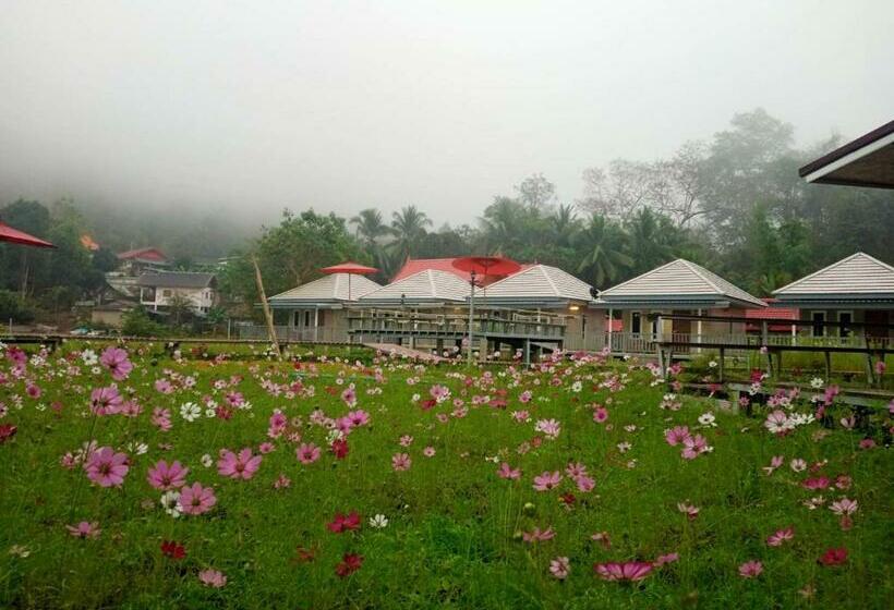호스텔 Jeerang Countryside Resort