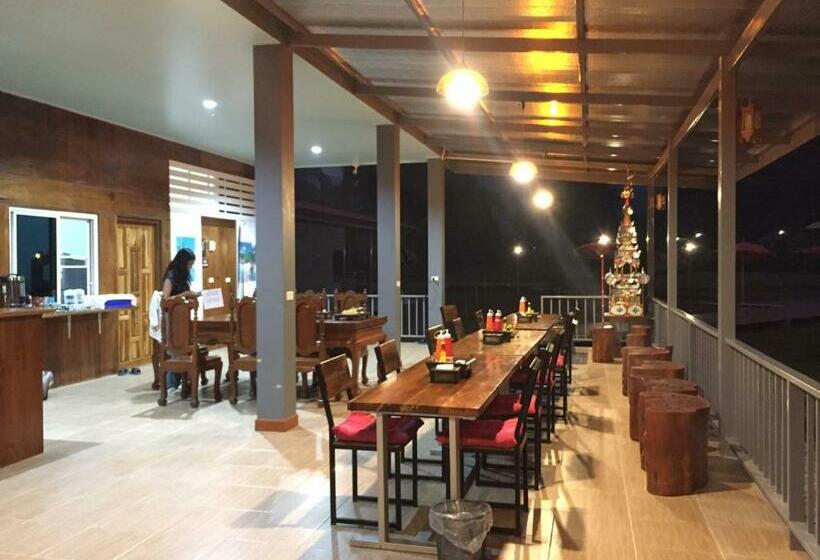 호스텔 Jeerang Countryside Resort