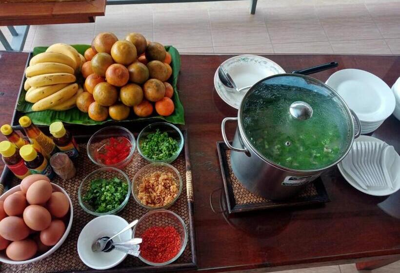 호스텔 Jeerang Countryside Resort