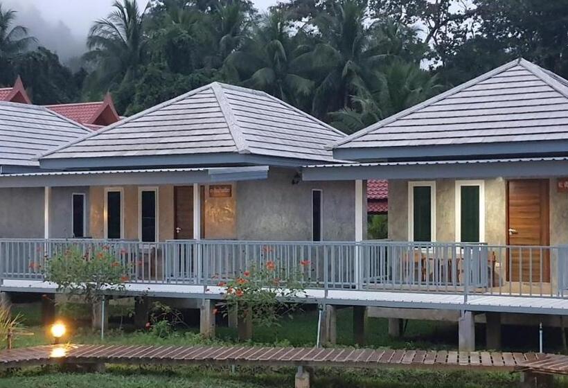 호스텔 Jeerang Countryside Resort