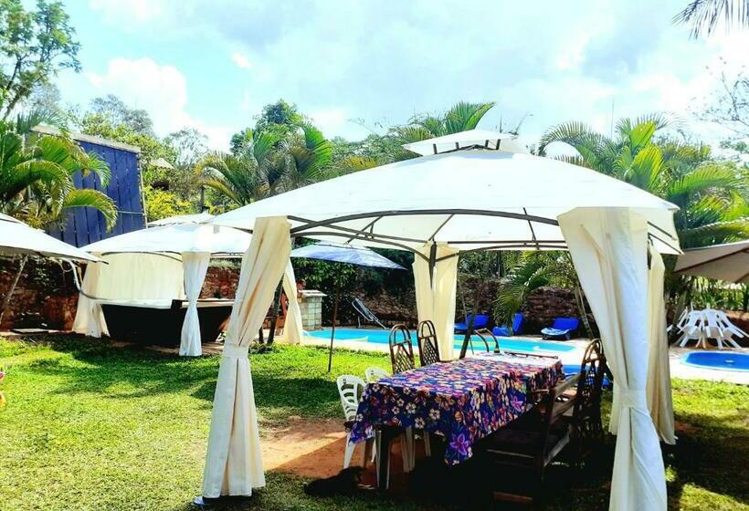 הוסטל Pousada Confraria Casa Branca