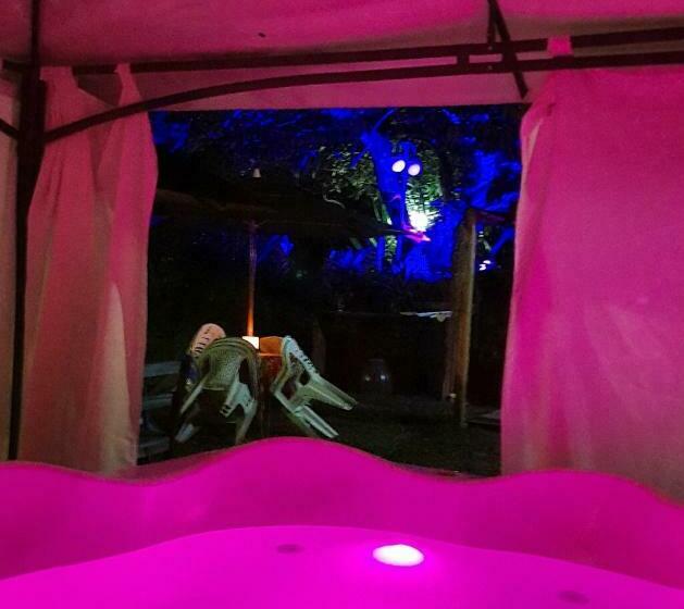 הוסטל Pousada Confraria Casa Branca