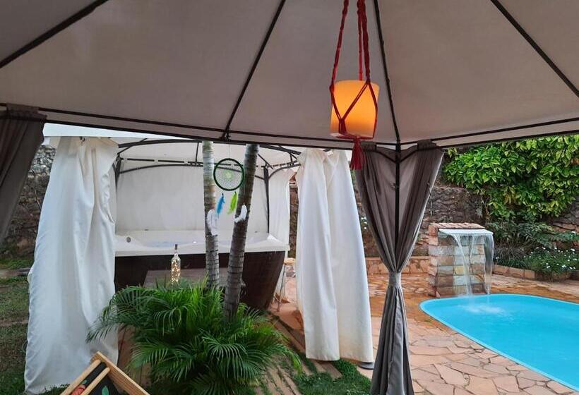 הוסטל Pousada Confraria Casa Branca