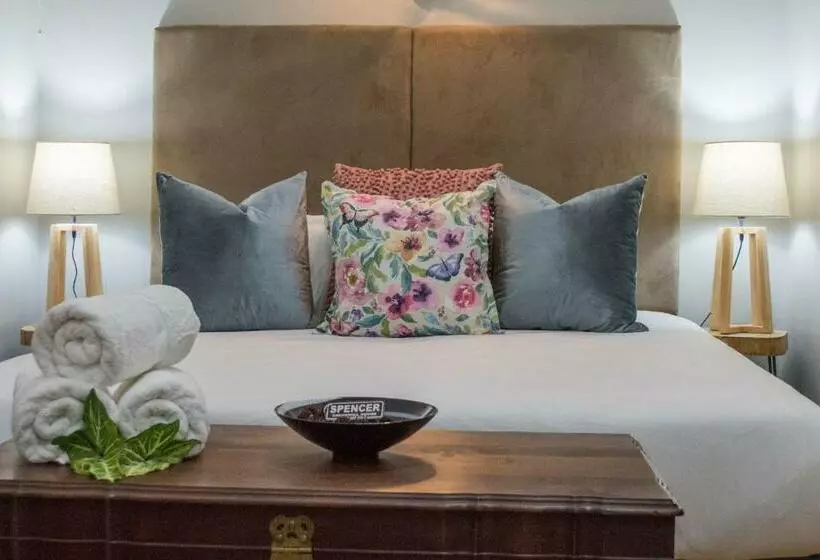 Aamiaismajoitus (B&B) Churchill House