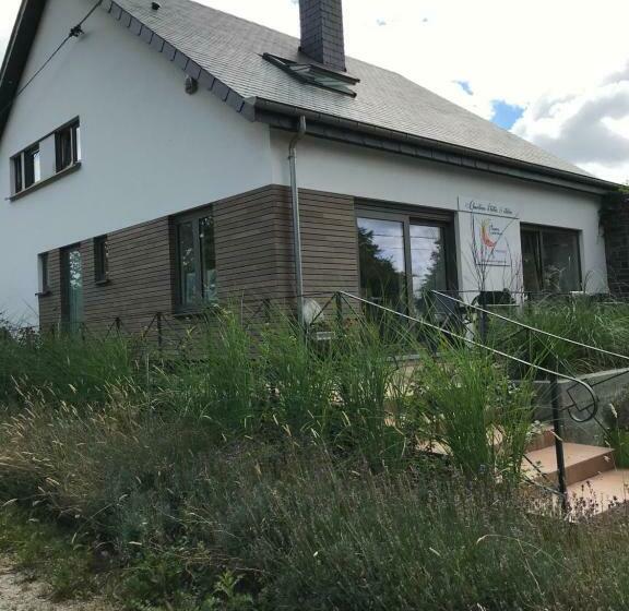 مبيت وإفطار Plumes Et Pinceaux