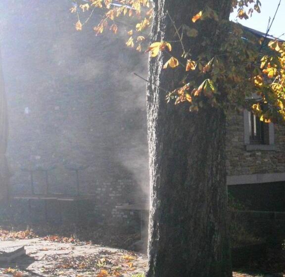 مبيت وإفطار Plumes Et Pinceaux