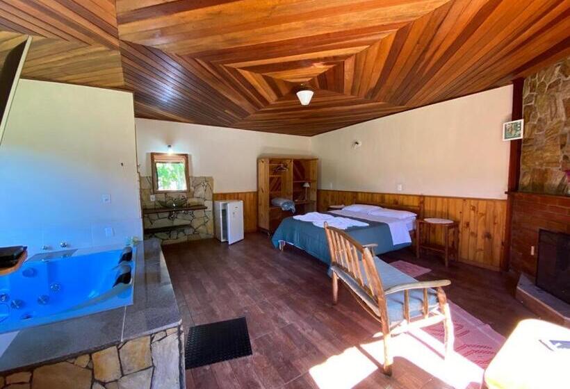 פנסיון Pousada Algama