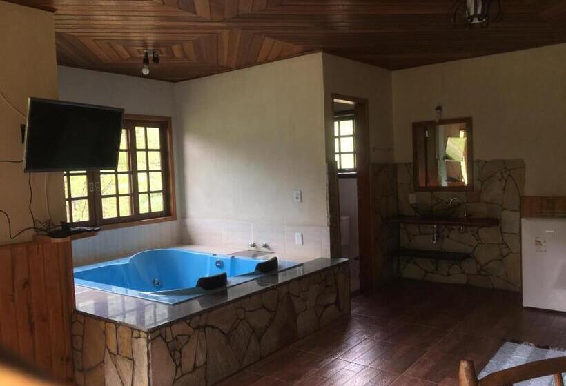 פנסיון Pousada Algama